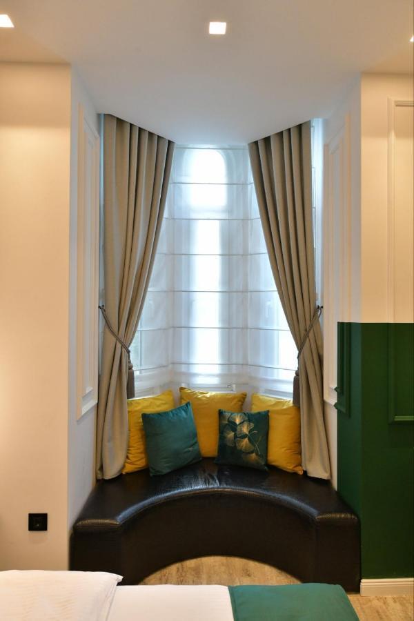 Royal Wellness And Spa Ruma Esterno foto