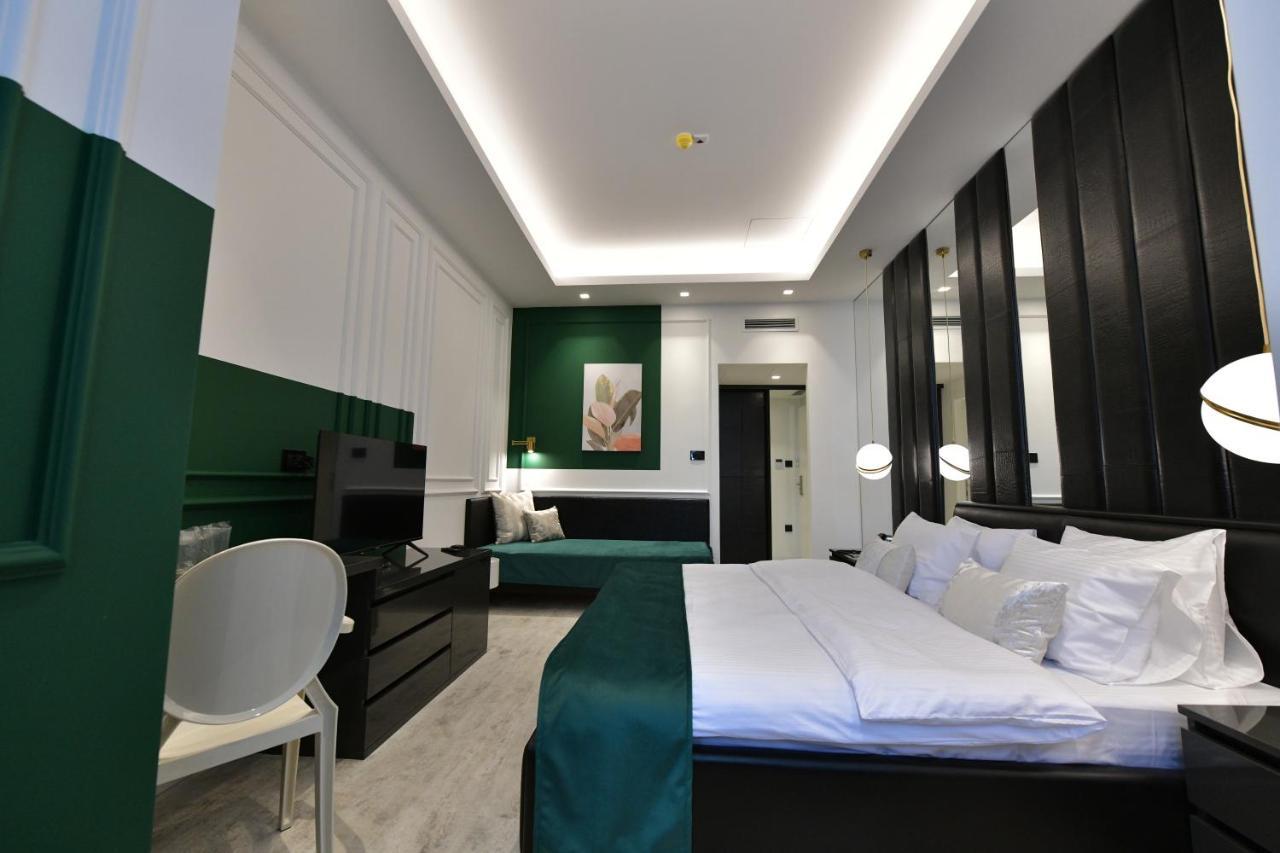 Royal Wellness And Spa Ruma Esterno foto