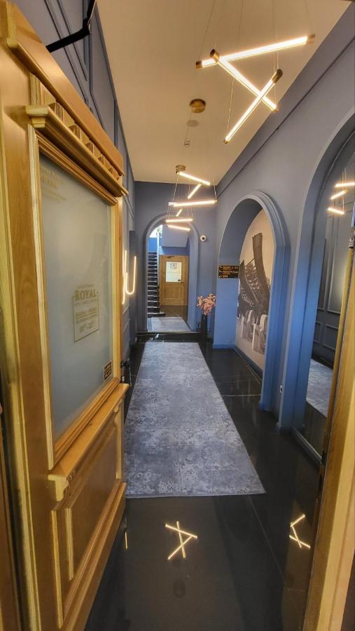 Royal Wellness And Spa Ruma Esterno foto