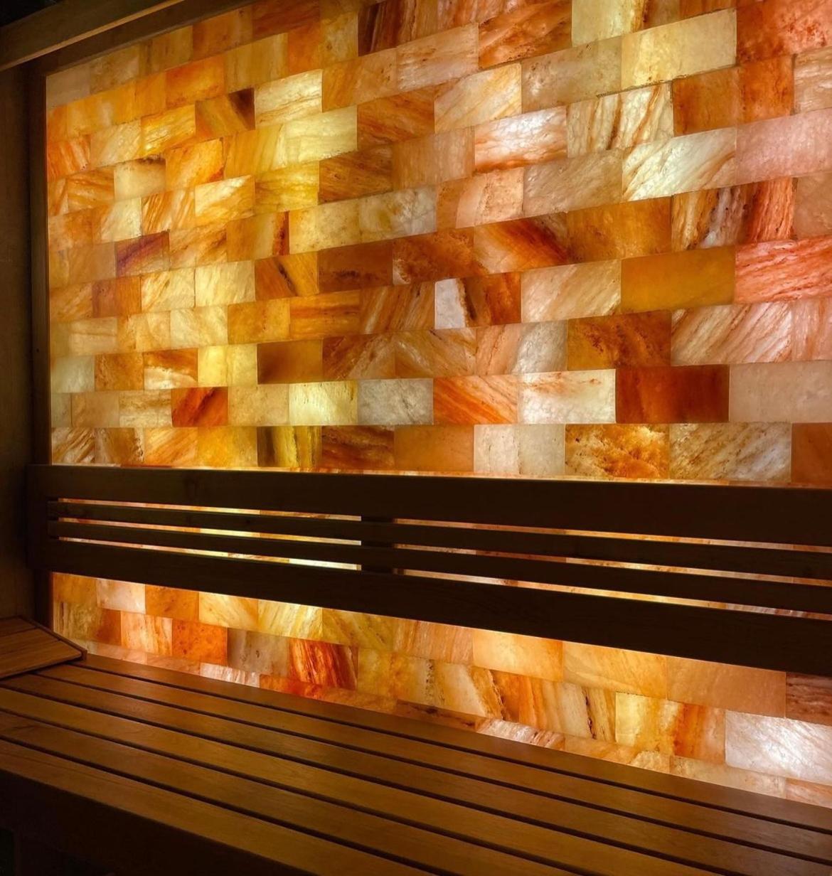 Royal Wellness And Spa Ruma Esterno foto