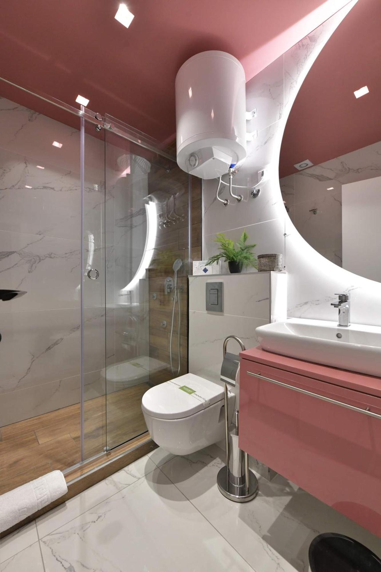 Royal Wellness And Spa Ruma Esterno foto